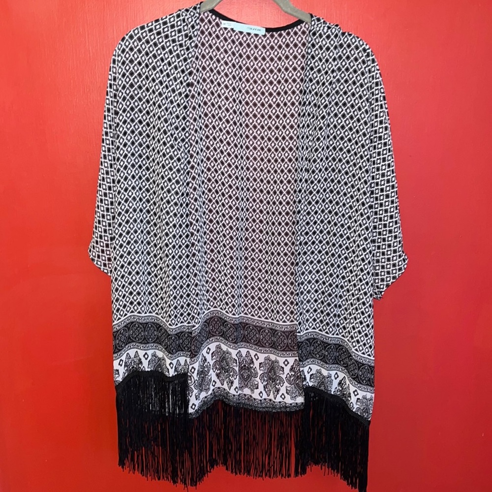 Maurices black and white tassel overpiece